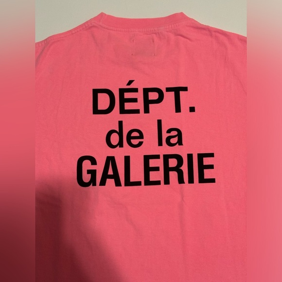Authentic Gallery Dept Pink Size Small Front & Back Logo - Picture 2 of 11
